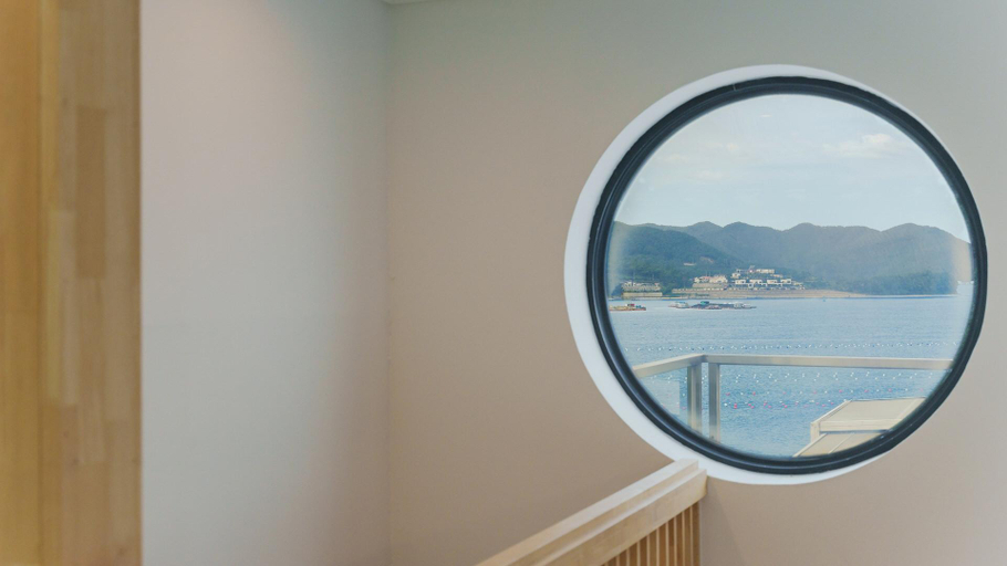 Others 4, tongyeong areubyu pool villa, Tongyeong