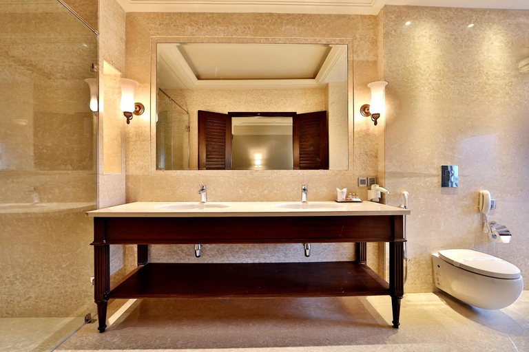 Bathroom 4, Maharaja Regency, Ludhiana