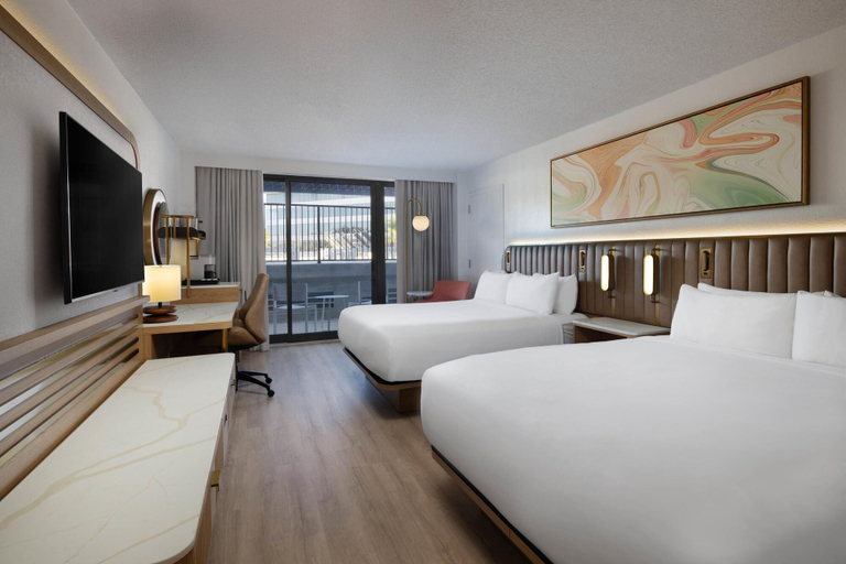 Bedroom 5, Sonesta Miami Airport, Miami-Dade