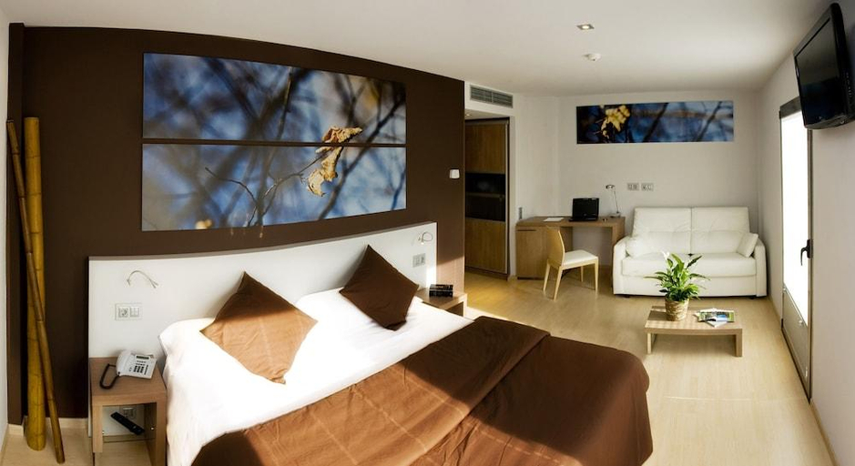 Bedroom 2, Hotel La Sequia Molinar, Girona