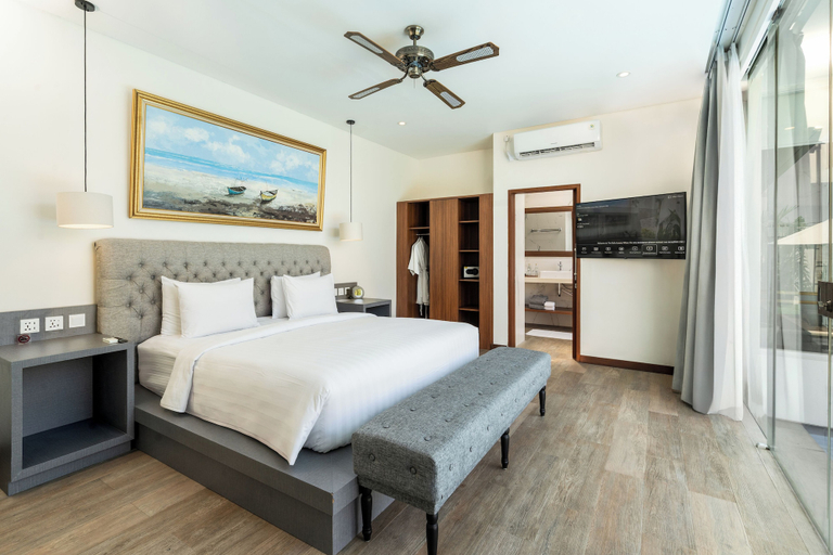 Bedroom 16