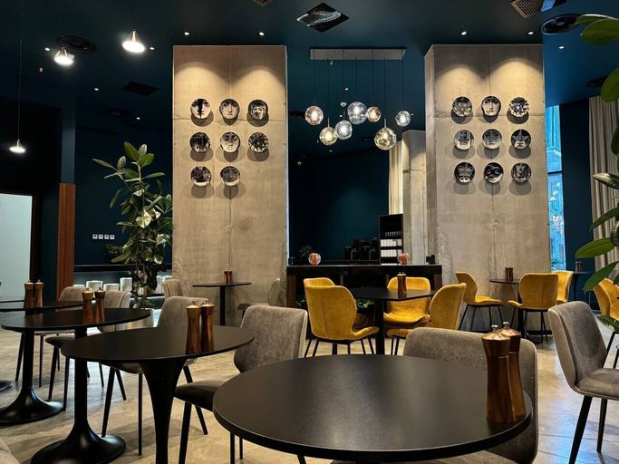 Food & Drinks 3, Studio close to the Sea Park and Casino, Batumi