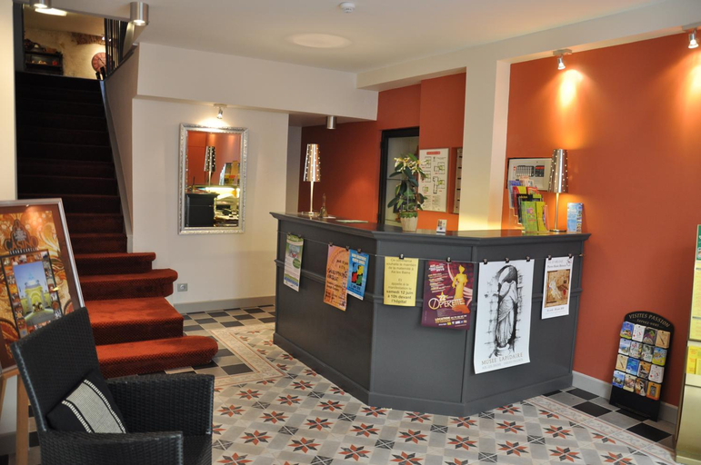 Public Area 2, Hôtel de la Couronne, Savoie