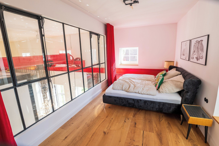 Bedroom, Pumpensaal Loft Wasserwerk Tecklenburg, Steinfurt