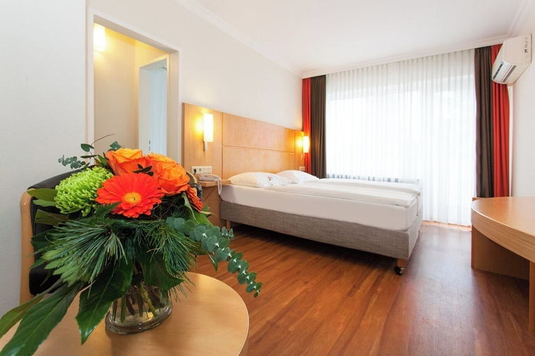 Bedroom 3, Saar City Hotel, Regionalverband Saarbrücken