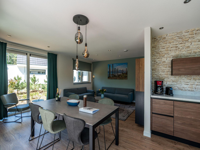 Others 5, Villa in Texel near Beach and Nature Reserve, Texel