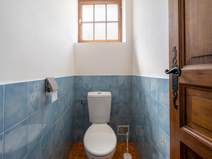 Bathroom 3, Holiday Home in Montclus near river, Gard