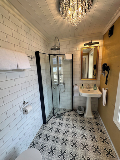 Bathroom 3, Hofslund Fjord Hotel, Sogndal