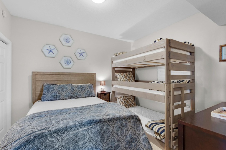 Bedroom 4, Ariel Dunes I 1101, Walton