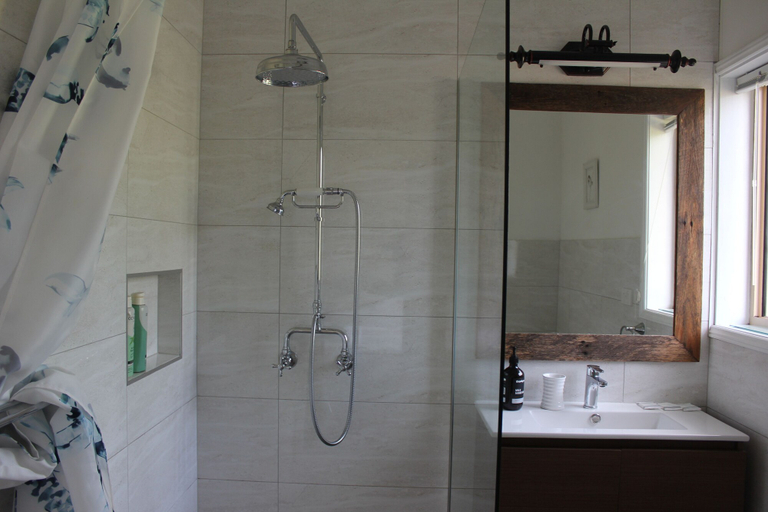 Bathroom, Bryn Glas Farm Stay, Eurobodalla
