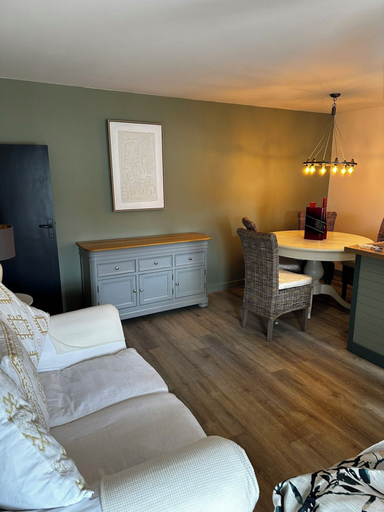 Bedroom 3, Herbert George Apartment Hotel, Lot-et-Garonne