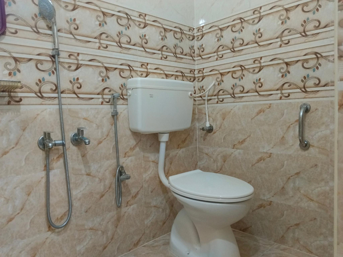 Bathroom 4, HOTEL SRI NILAYAM, Chittoor