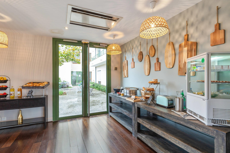 Food & Drinks 5, Quality Aparthotel Divonne - Portes de Geneve, Ain