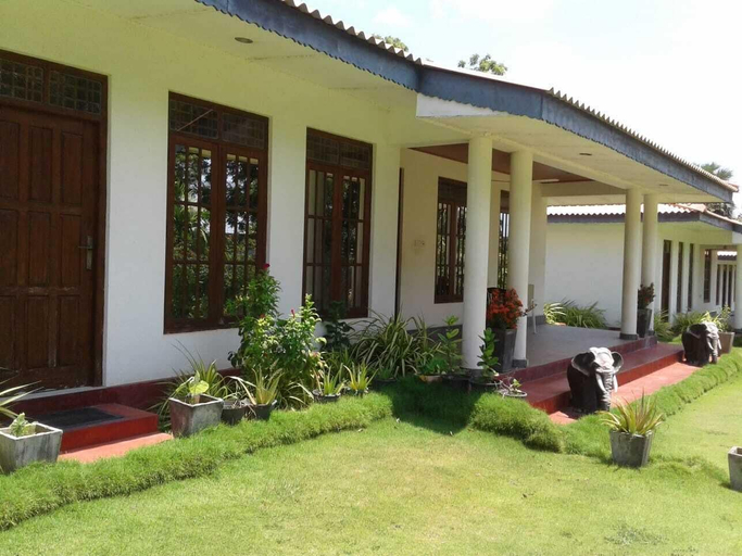 Exterior & Views 2, Golden Temple Villa, Trincomalee Town and Gravets