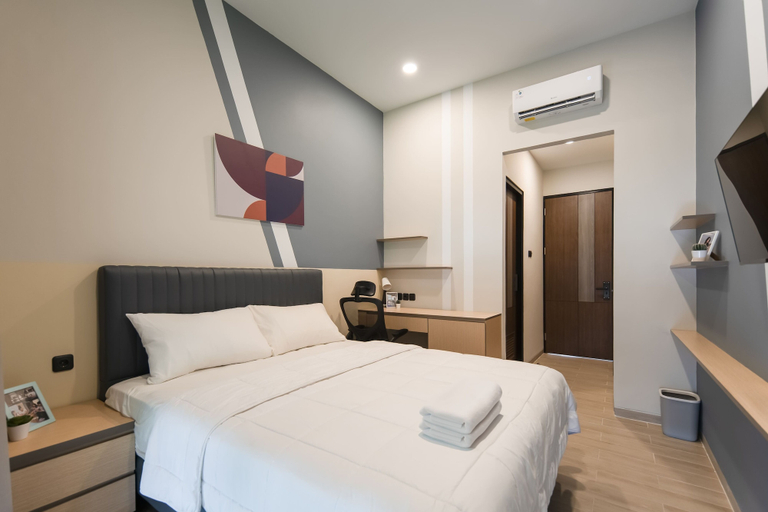 Others 5, Cove Equatoria, Tangerang