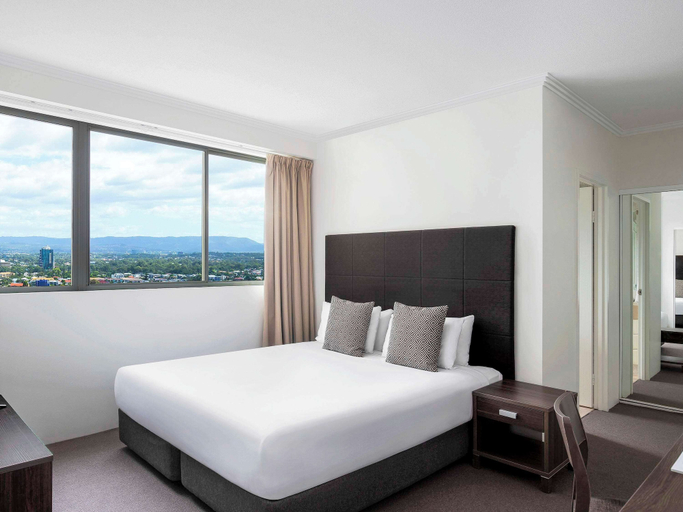 Others 1, Mantra Sun City, Gold Coast