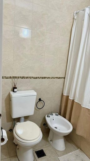 Bathroom, Studio San, Capital