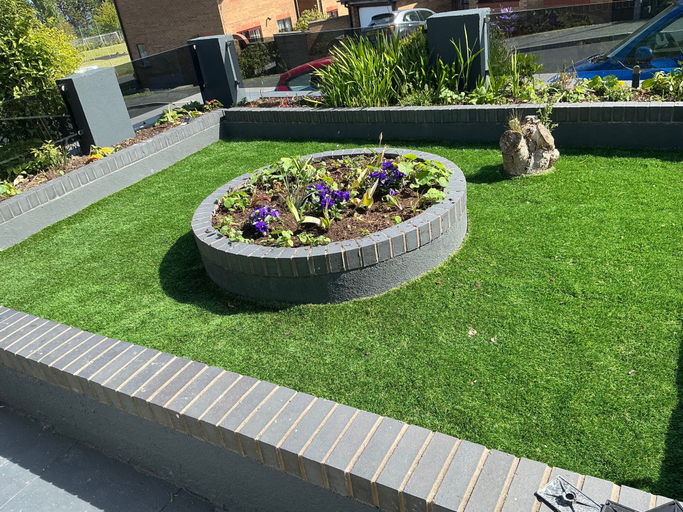 Property grounds 4, Eco Friendly White House Sleeps 8, Conwy