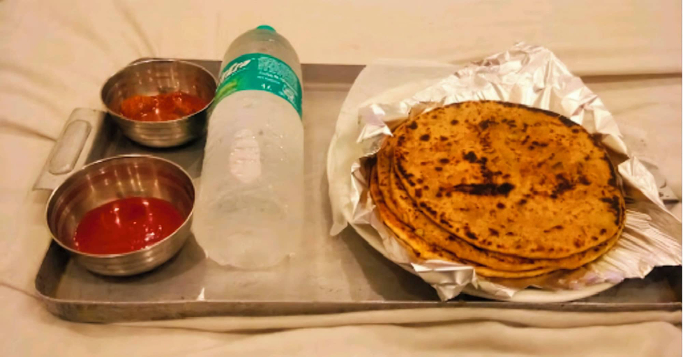 Food & Drinks 4, Hotel Leo Continental, Delhi