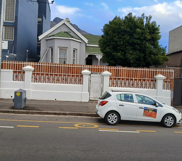 Exterior & Views 2, V & A Backpackers, City of Cape Town