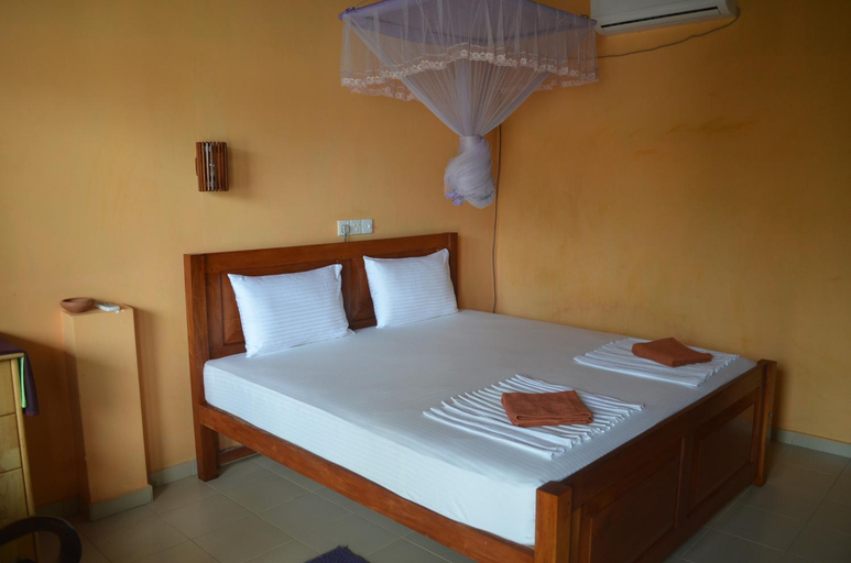 Bedroom 3, Hotel Paradiso, Hikkaduwa