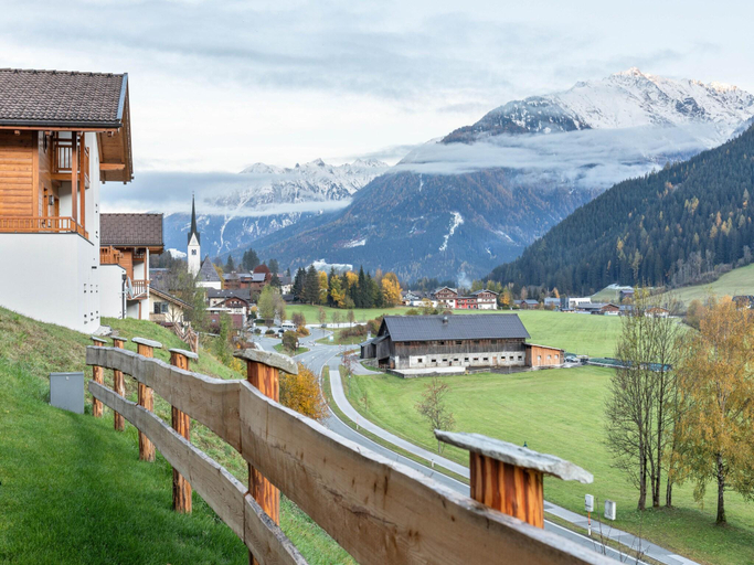Others 5, Chalet in Wald near Zillertal Ski Slopes, Zell am See