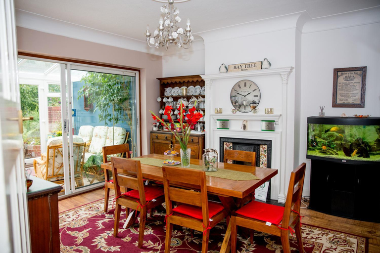 Food & Drinks 5, Bay Tree House B&B, London