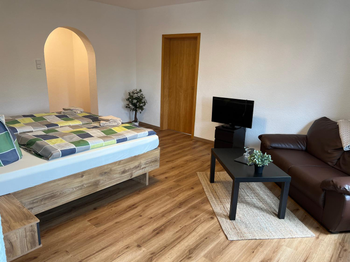 Bedroom 3, Gasthof & Hotel Zur Linde, Erzgebirgskreis