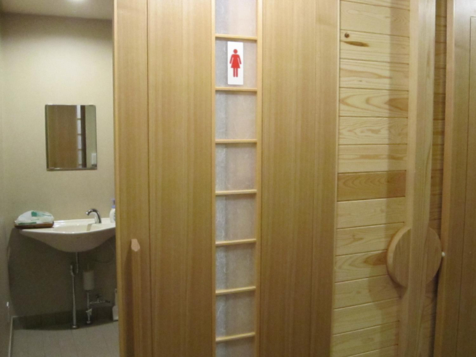 Bathroom 3, Nozawa Onsen Utopia, Nozawaonsen