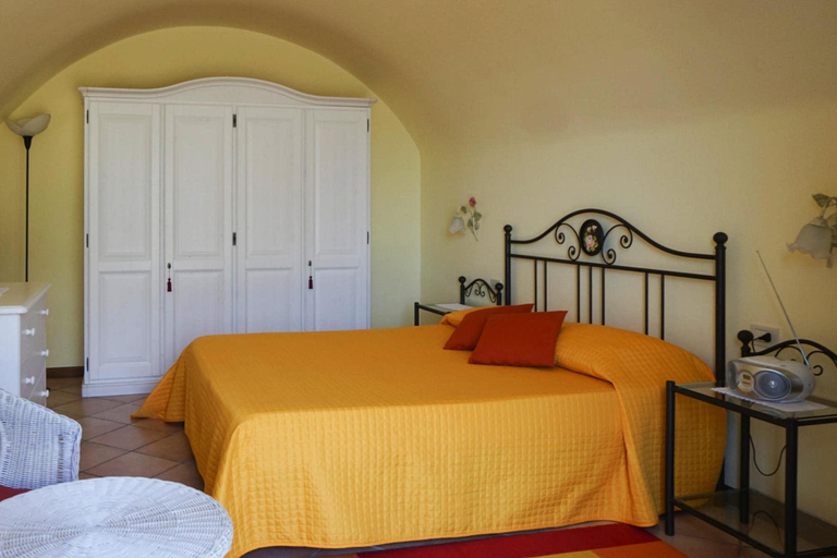 Bedroom 2, Apartments Casa Tamas, Limone, Brescia