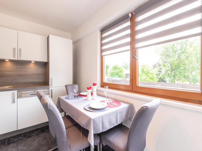 Others 5, Attractive apartment with terrace, Kufstein