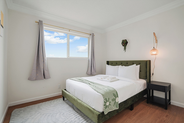 Others 1, Tranquil 2BR with Coastal Mountain Views, San Mateo