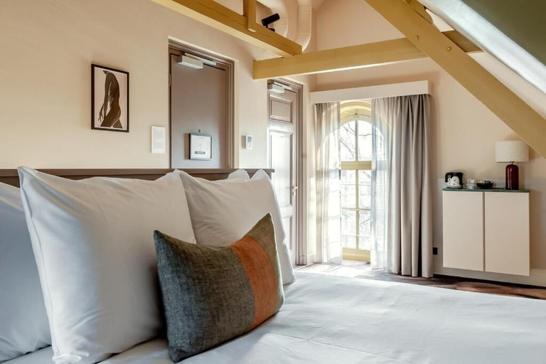 Bedroom 3, Metzlr House, Haarlem