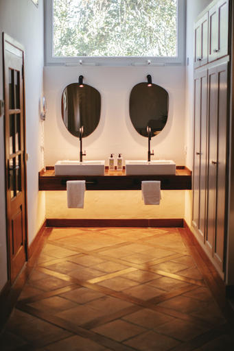 Bathroom 4, Can Arabi Adults Only, Baleares