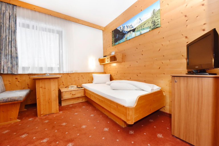Bedroom 2, Silvretta, Bludenz