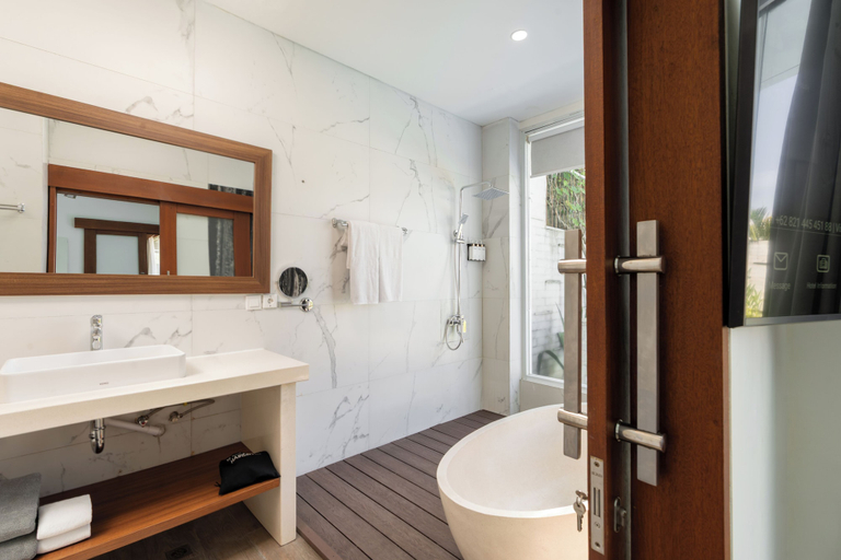 Bathroom 4