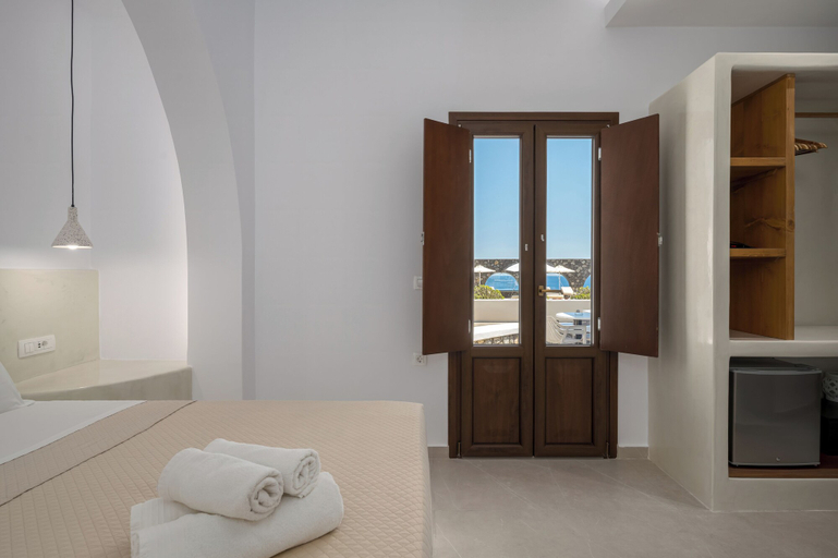 Bedroom 5, Agia Irini, South Aegean