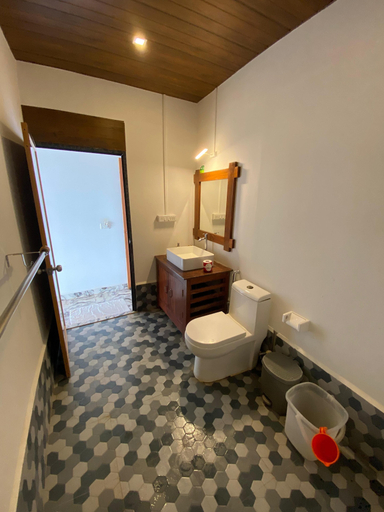 Bathroom 3, The village agonda beach cottages, South Goa
