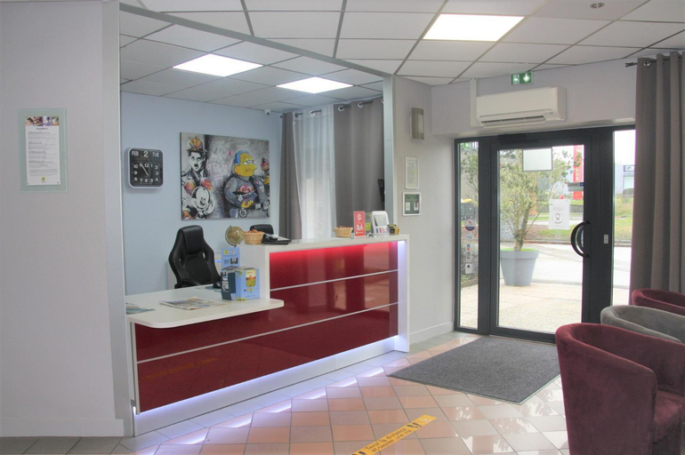 Public Area 3, L'Hôtel Le Marais Romilly Sur Seine Centre, Aube