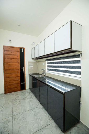 Others 4, Shams Al Imarat, Palakkad