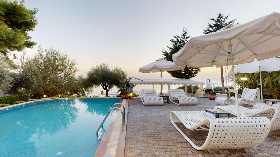 Sport & Beauty 2, Acrotel Athena Villas, Central Macedonia