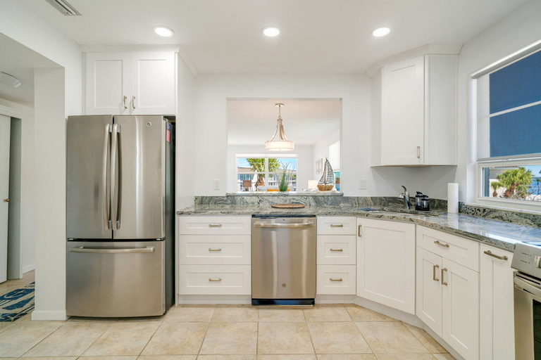 Private kitchen 3, Waterfront Retreat in Longboat Key, Manatee