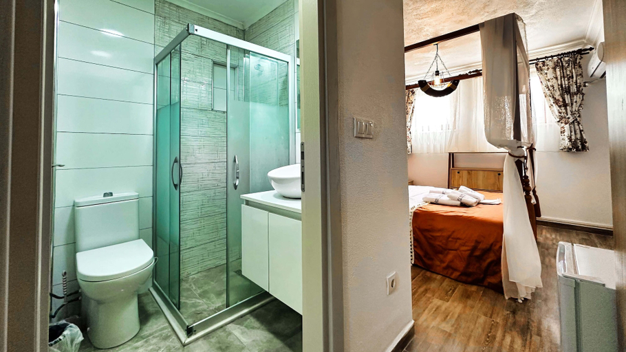 Bathroom 5, Adayel Otel & Bağ Evi, Bozcaada
