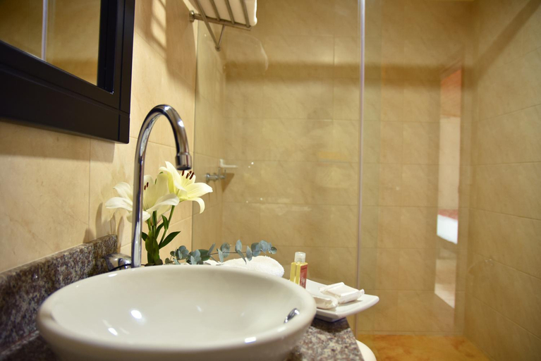 Bathroom 2, Hotel San Marcos, Paipa