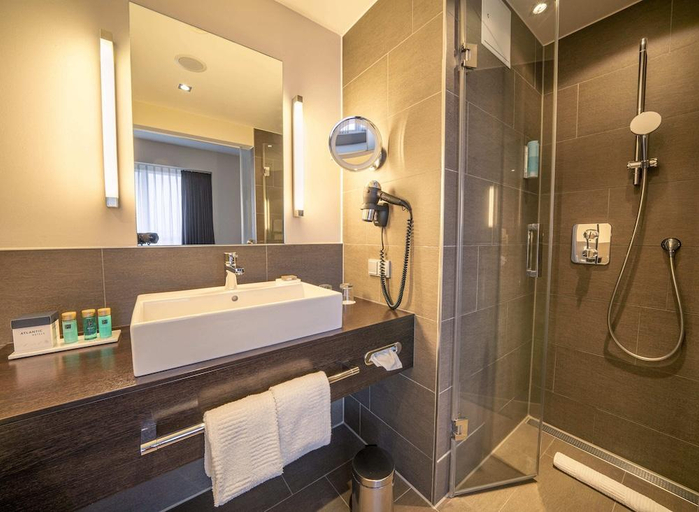Bathroom 4, Atlantic Hotel Luebeck, Lübeck