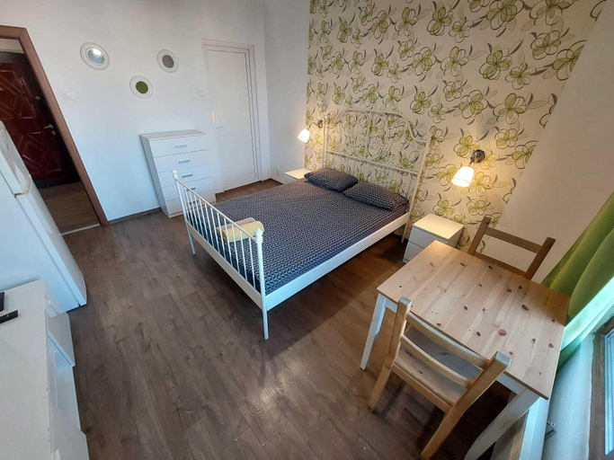 Others 2, Vasile Apartment studio, Municipiul Bucuresti