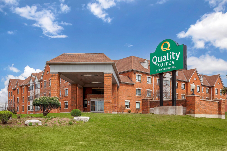 Exterior & Views 2, Quality Suites Whitby, Durham