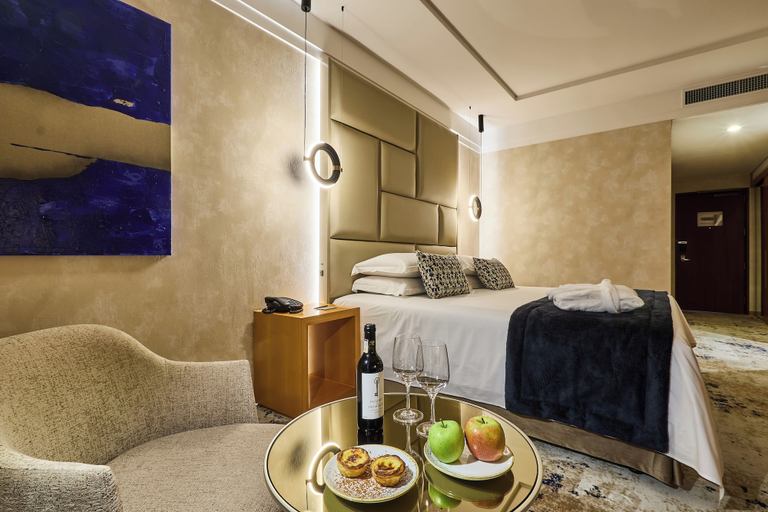 Bedroom 4, Hotel de Convenções de Talatona, Samba