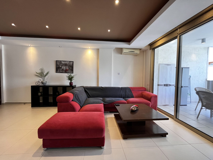 Room 3, 149 LIM - Stay Mesa Luxe Apartment