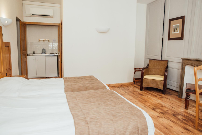 Bedroom 2, Appart Hotel Charles Sander, Jura